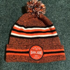San Jose Knit Beanie with Pom